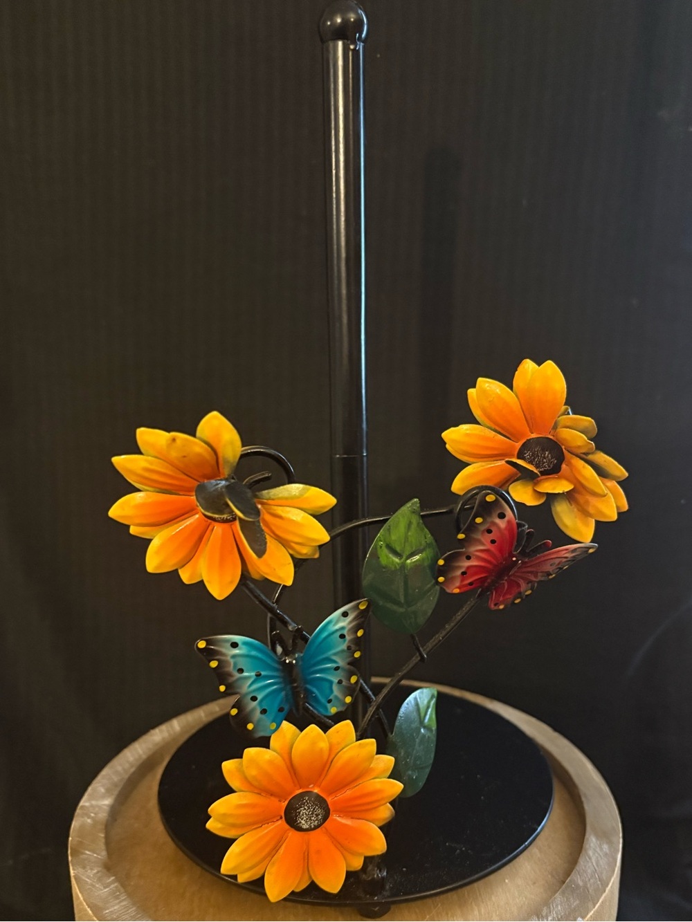Decorative Sunflower & Butterfly Paper Towel Holder - Yellow this is a whole set